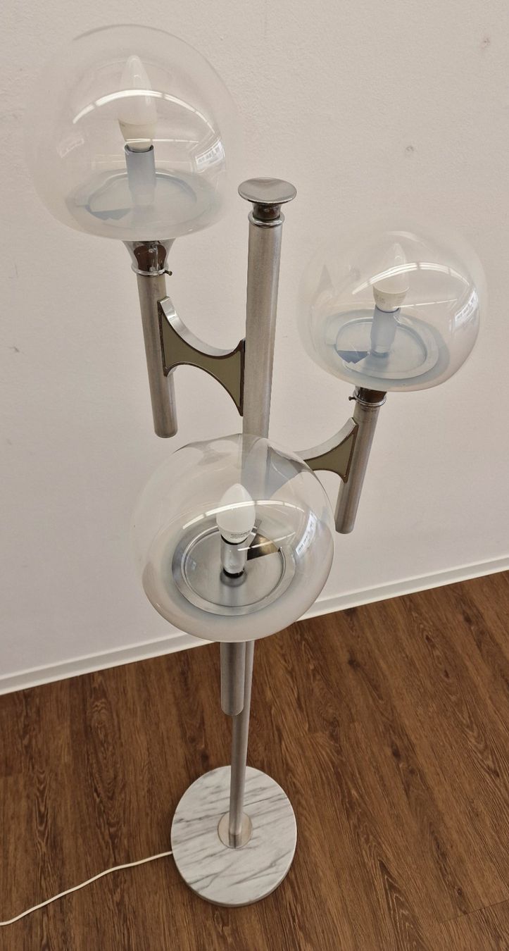 Lampen: Space Age Design, Gaetano Sciolari, Stehlampe, 1970er, Chrom – Gebraucht aus St. Gallen von chambredirecte 3