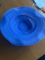 Glasschale blau gewellter Rand