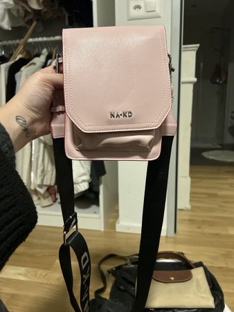 na-kd tasche