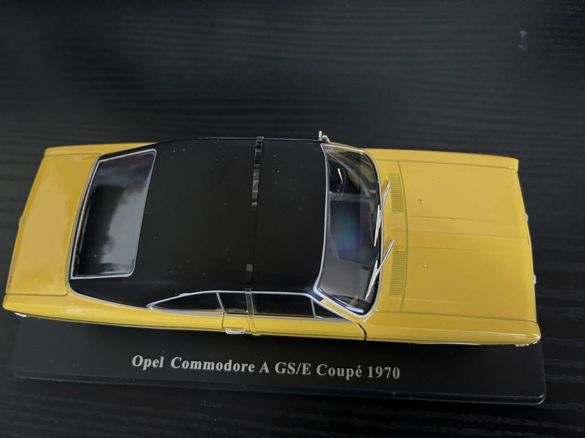 Opel Modellini d'auto: Opel Commodore A Coupe. 1:24 – Nuovo (secondo la descrizione) da Rümlang venduto da Papamoll4 4