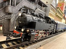 Märklin 3031 DB BR 81 004 Personenzug