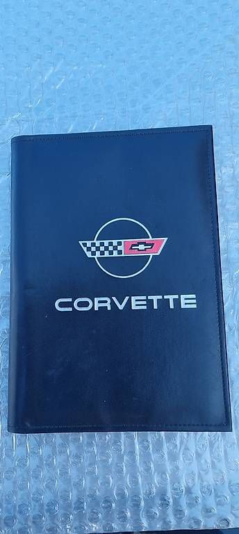 Sonstige Kleidung & Accessoires: CORVETTE  LEDER  ETUI – Gebraucht aus St. Gallen von kratzki01 3