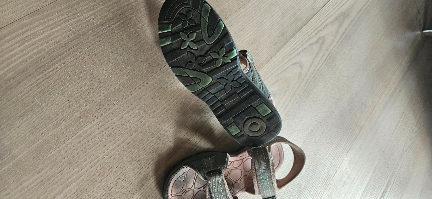 Scarpe per ragazze: Sommersandale von Kangaroos, Gr. 34 – Usato da Zell ZH venduto da gscho 2