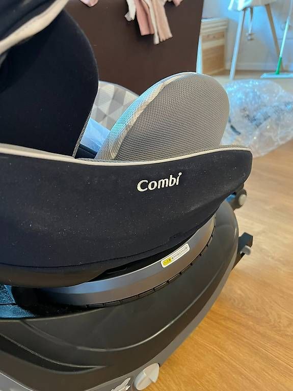 Auto-Kindersitze: Siège auto bébé Combi / Babyschale Autositz Combi – Gebraucht aus Winterthur von ala_m9hf 2
