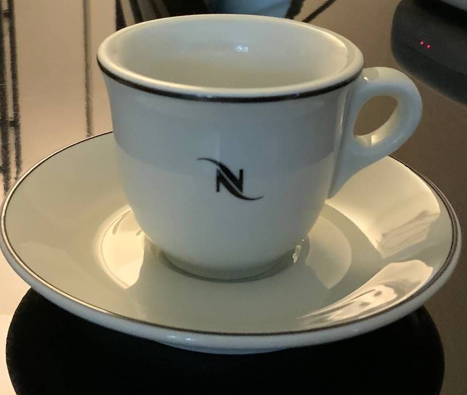 Tasses: Nespressotassen mit Unterteller – D'occasion à Weinfelden par bea_2ln5 1