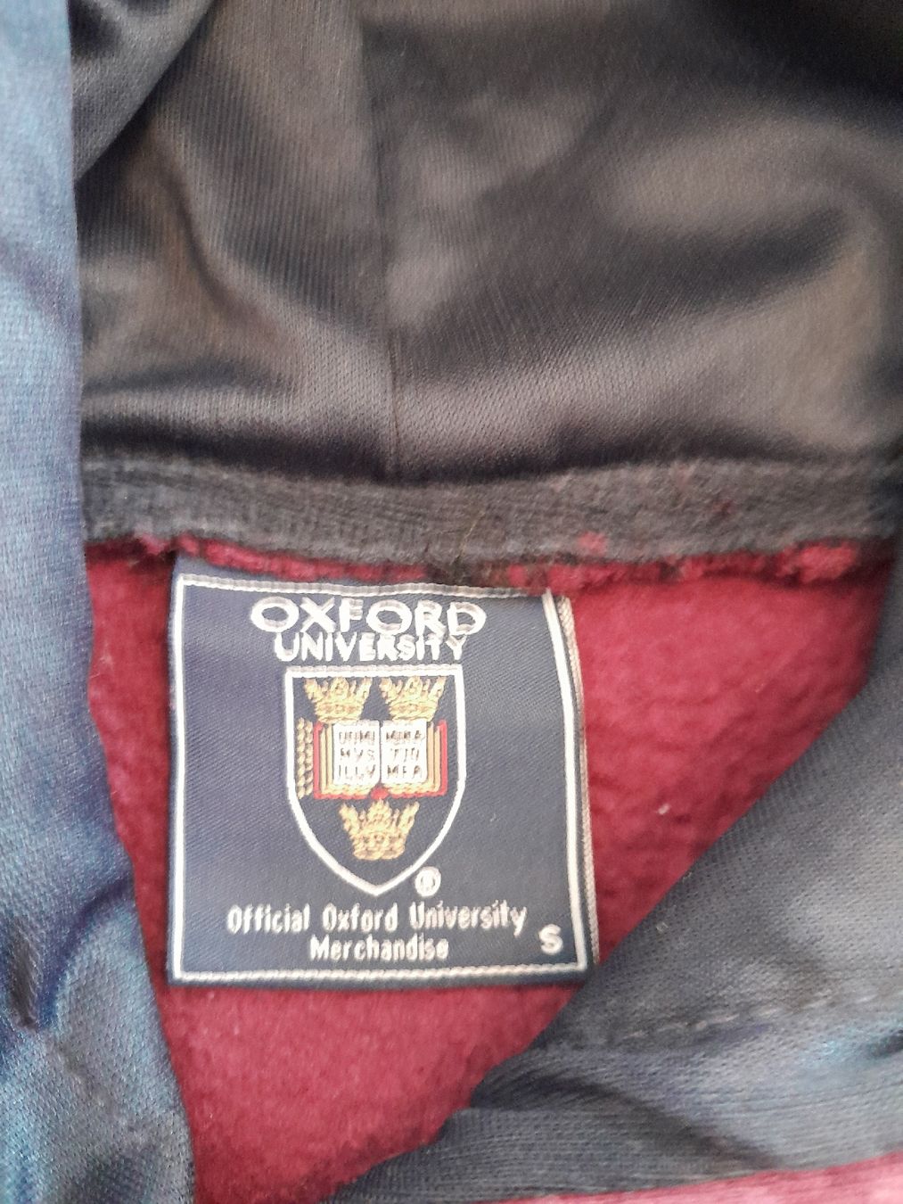 Maglioni & Felpe: Pull Oxford University bordeaux, taille S, impeccable! – Usato da Renens VD venduto da ser_j2fn 4