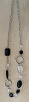 Kette in Schwarz und Silber - Blickfang!