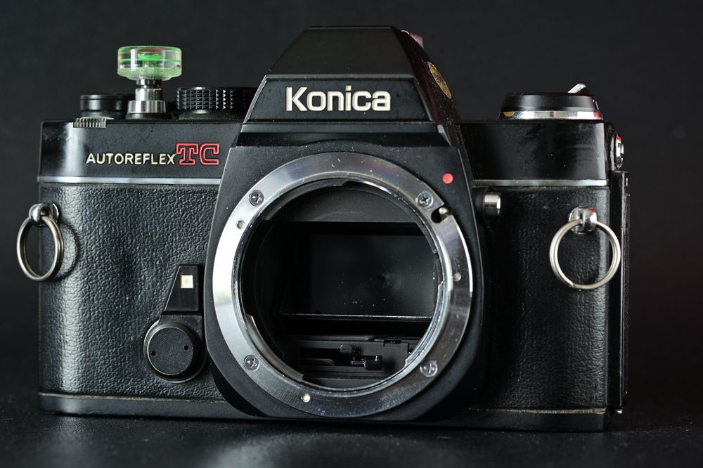 Konica Autoreflex TC 1