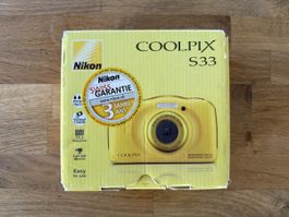 Nikon Coolpix S33, Gelb, Top Zustand, Wasserdicht!