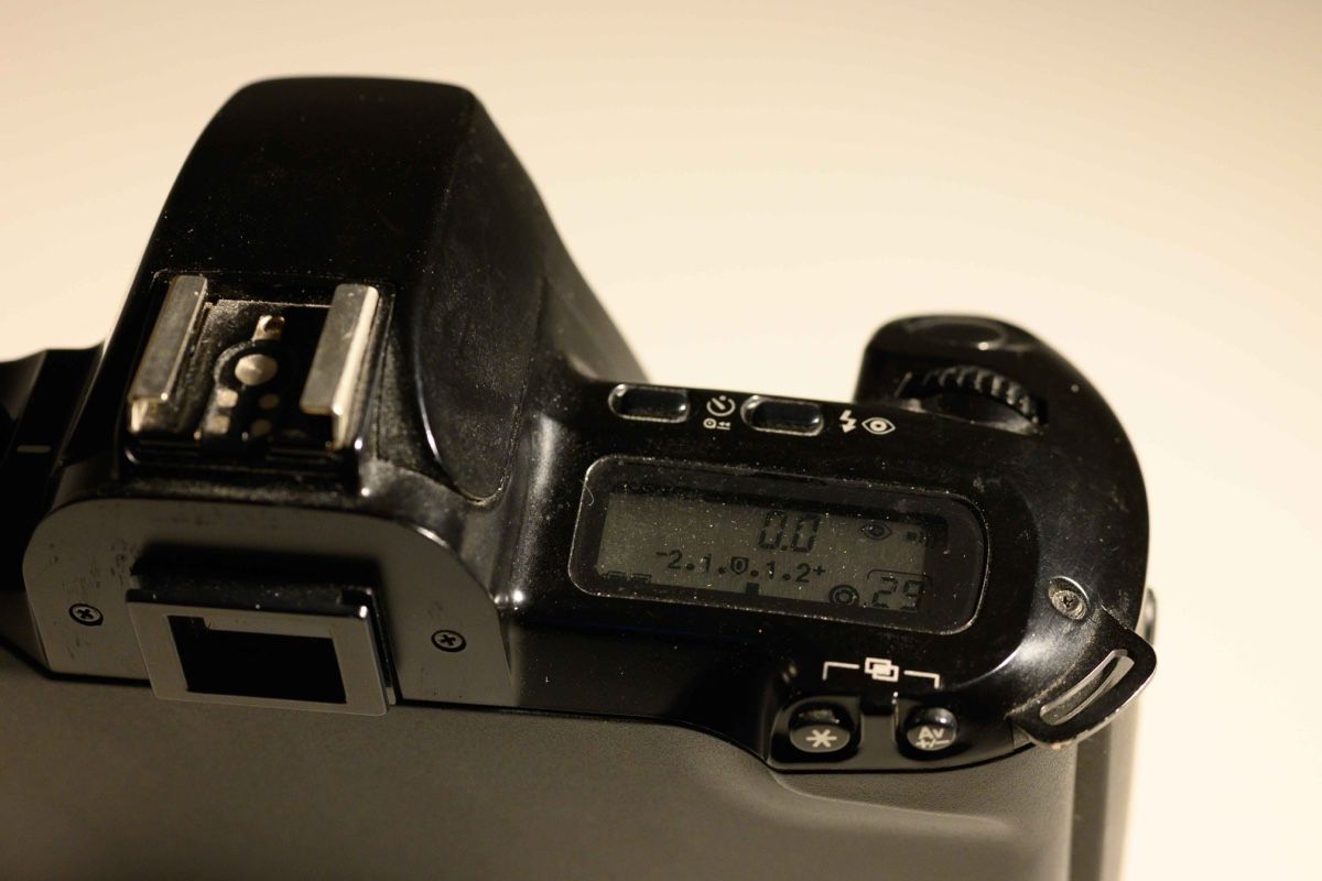 Canon Kamera: Canon EOS 500 analogue camera – Gebraucht aus Zürich von htk_62ln 4