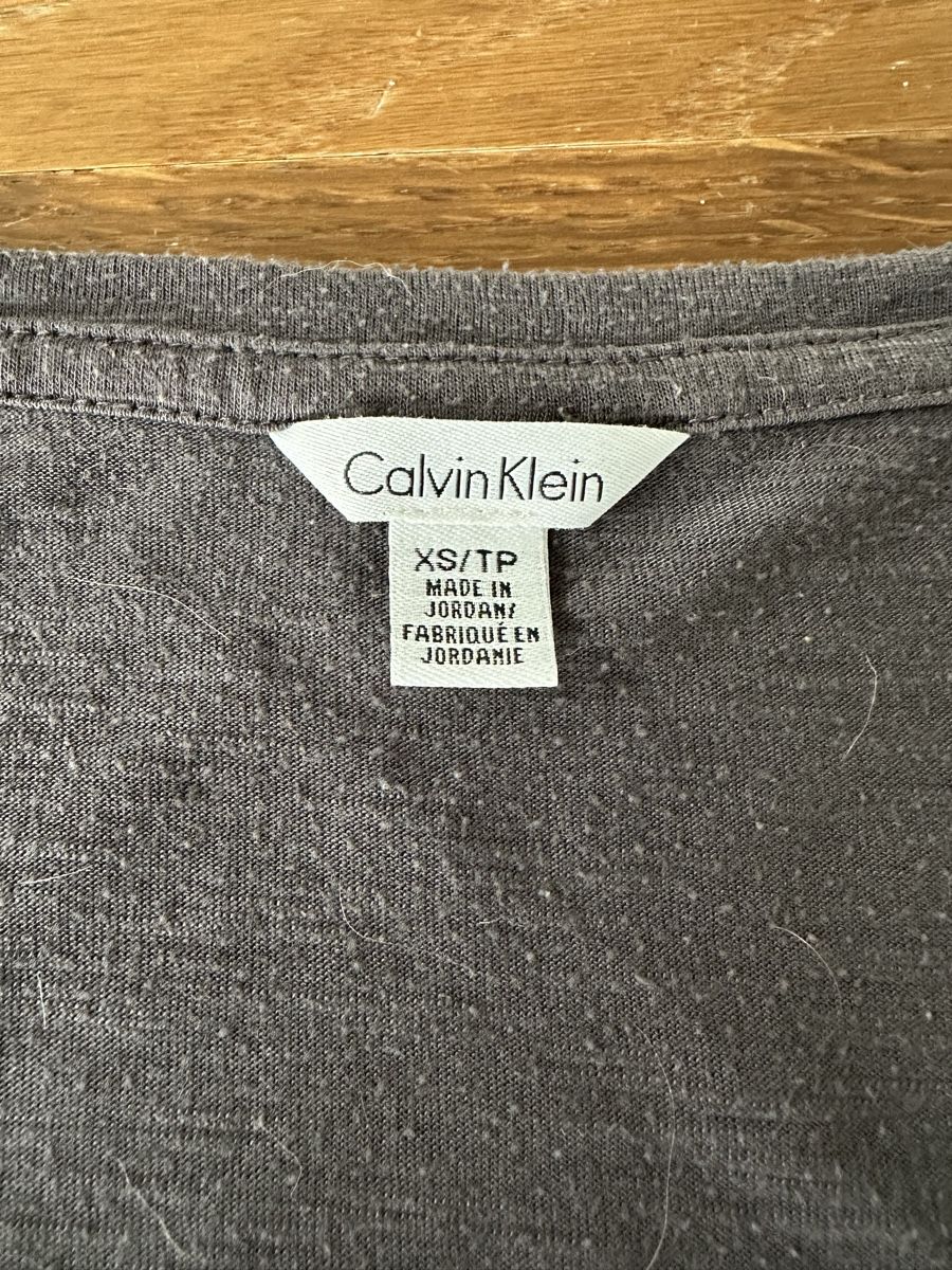 Calvin Klein T-shirt: T-Shirt Calvin Klein XS – Usato da Dietikon venduto da mike.thorton 1