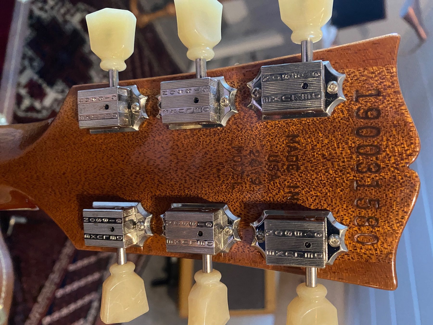 Gibson Musikinstrumente: Gibson Les Paul traditional – Gebraucht aus Les Charbonnières von bap_s68x 5