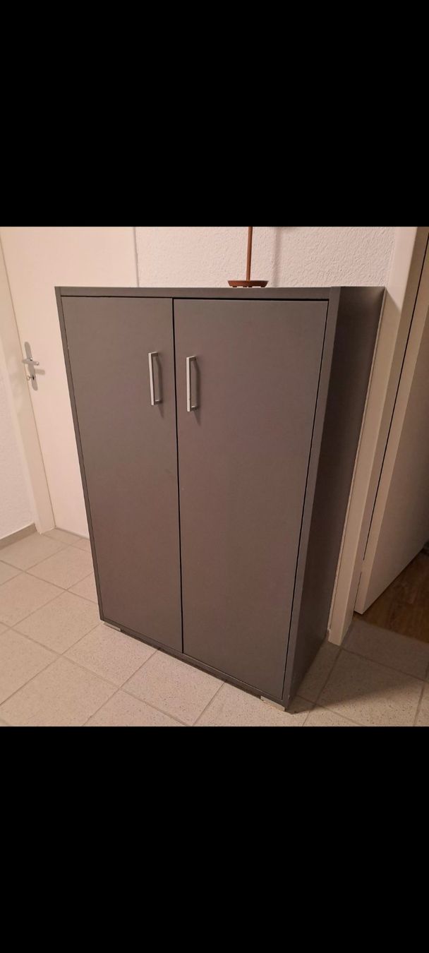 Commodes: 3 Stk.Büroschrank kommode schwarz – D'occasion à Teufenthal AG par Silbermond74