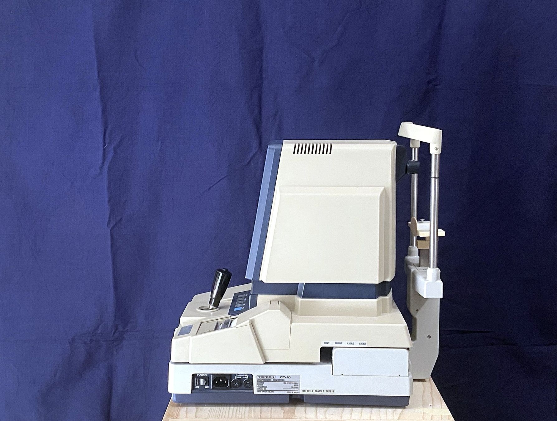 Attrezzature mediche: Tonometer Topcon CT-10 – Usato da Zweisimmen venduto da ric_k75g 2