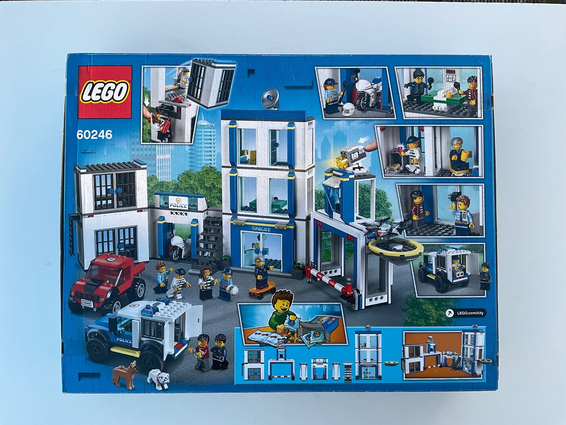 Lego Kit di costruzioni: Lego 60246 Polizeistation NEU/OVP – Nuovo e nell'imballaggio originale da Schlieren venduto da Palace_of_Bricks 1