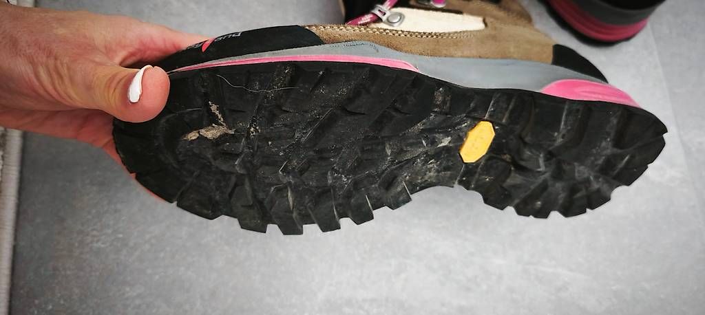 Scarpe da donna: Wanderschuhe Damen Kayland Gr. 38 – Usato da Moosseedorf venduto da aenni_pfaenni 2
