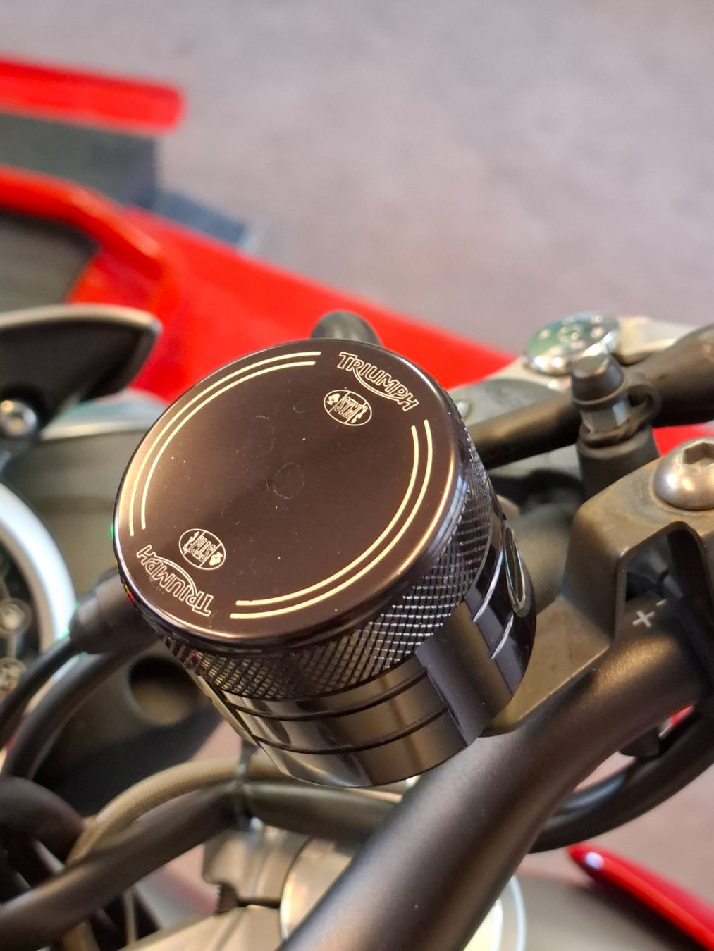 Triumph Strada: Triumph Street Triple 675 R – Usato da Reichenbach i. K. venduto da sugifranz 6