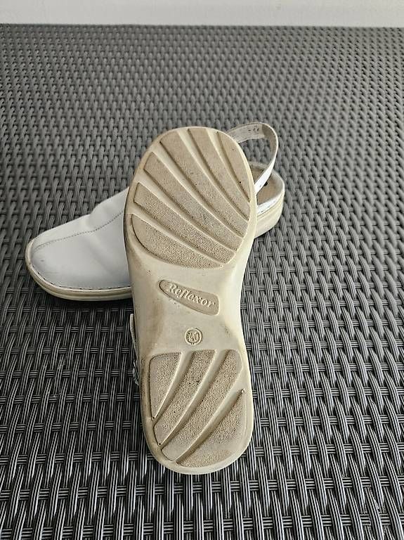 Damenschuhe: Abeba Berufsschuhe / Pflegeschuhe Gr. 40  weiss – Gebraucht aus Zürich von Elena231 1