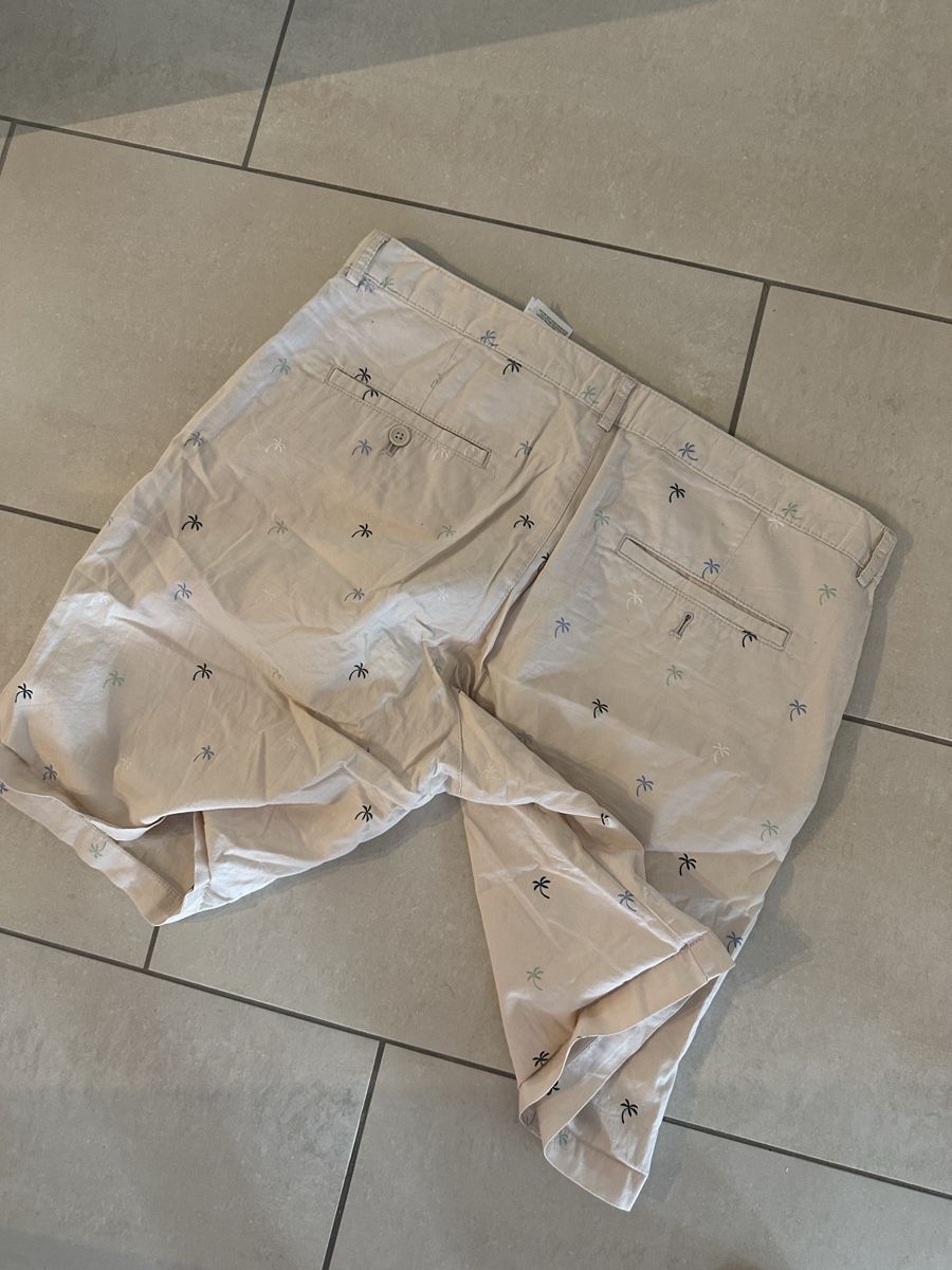 Pantaloni: Kurze Hose Gr. 50 – Nuovo (secondo la descrizione) da Zürich venduto da SunnySeller 1