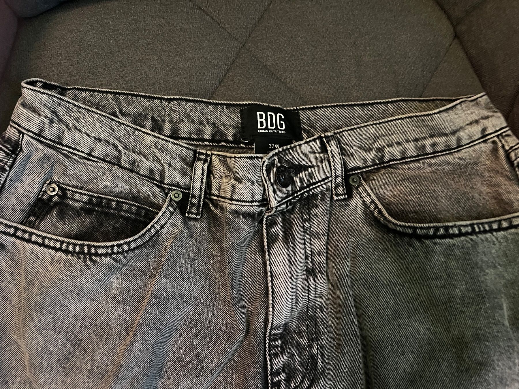 Hosen: 2 Paar Shorts NEU! BDG – Neu (gemäss Beschreibung) aus Allschwil von GrenzWert 3