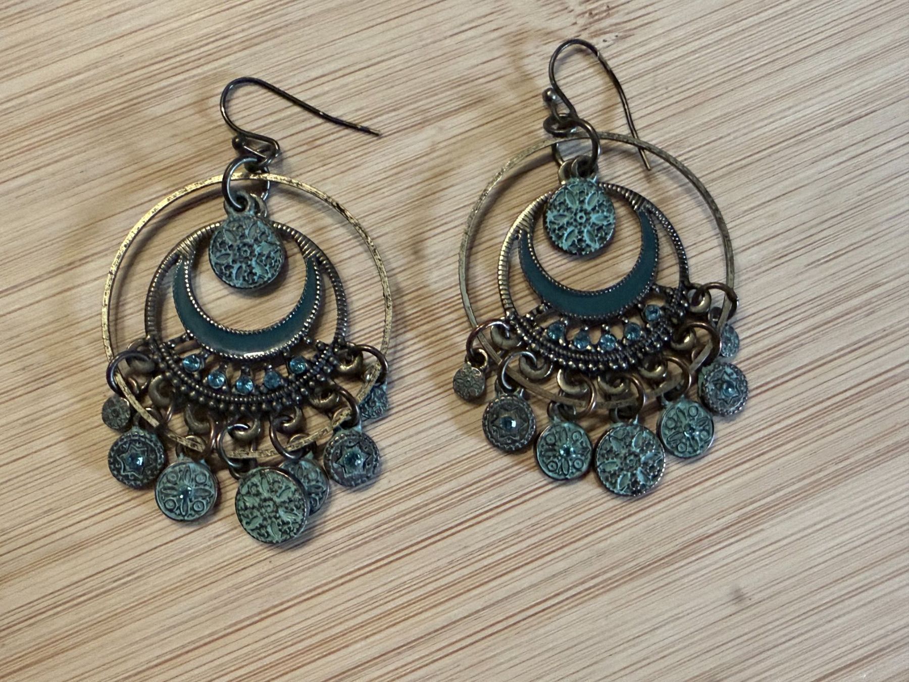 Ohrringe & -stecker: Modeschmuck - Ohrringe Boho Look – Gebraucht aus Basel von zukk_