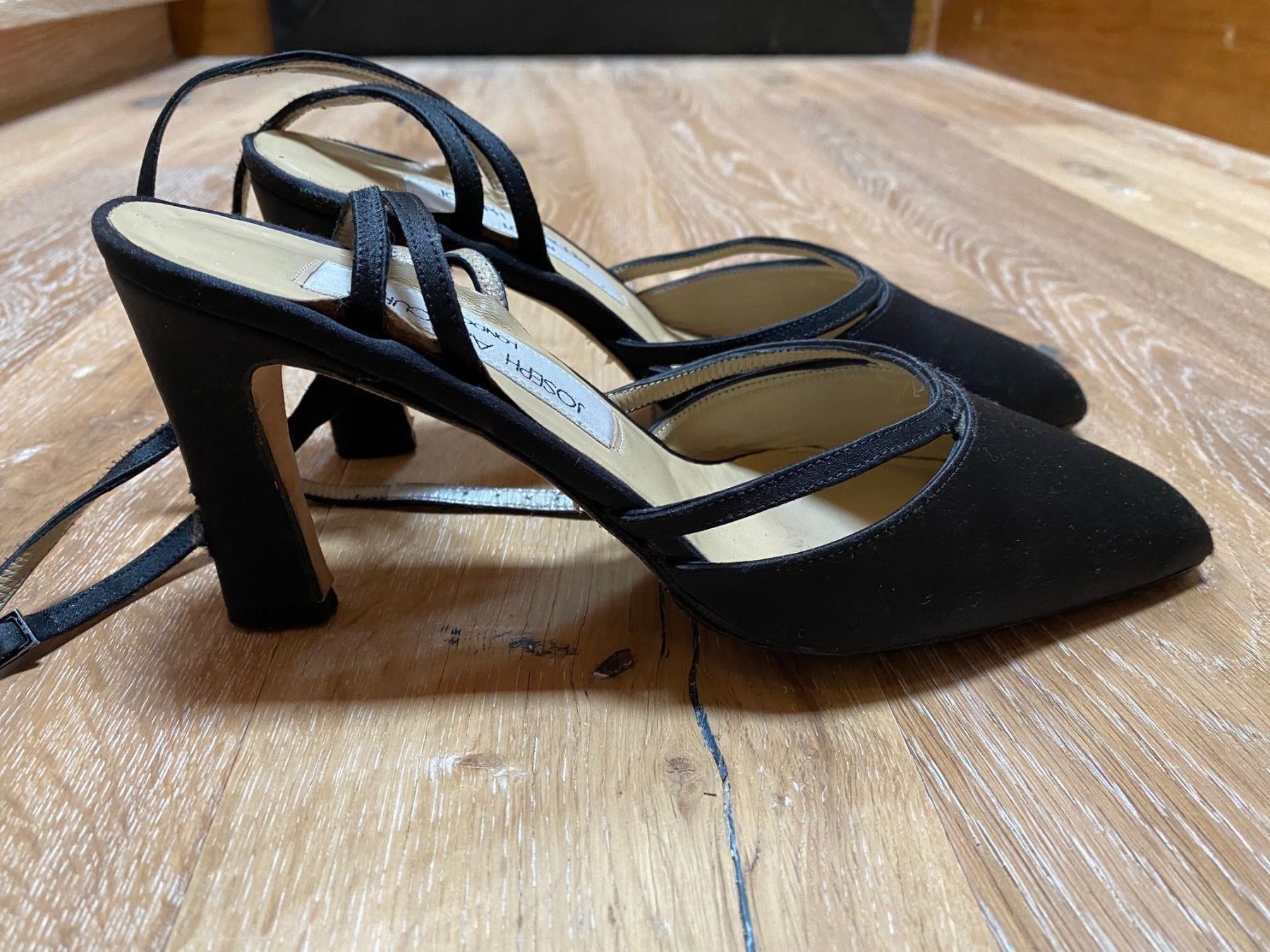 Scarpe da donna: Belles chaussures noires de soirée  'Joseph Azagury' – Usato da Grund b. Gstaad venduto da PlageNeige 6