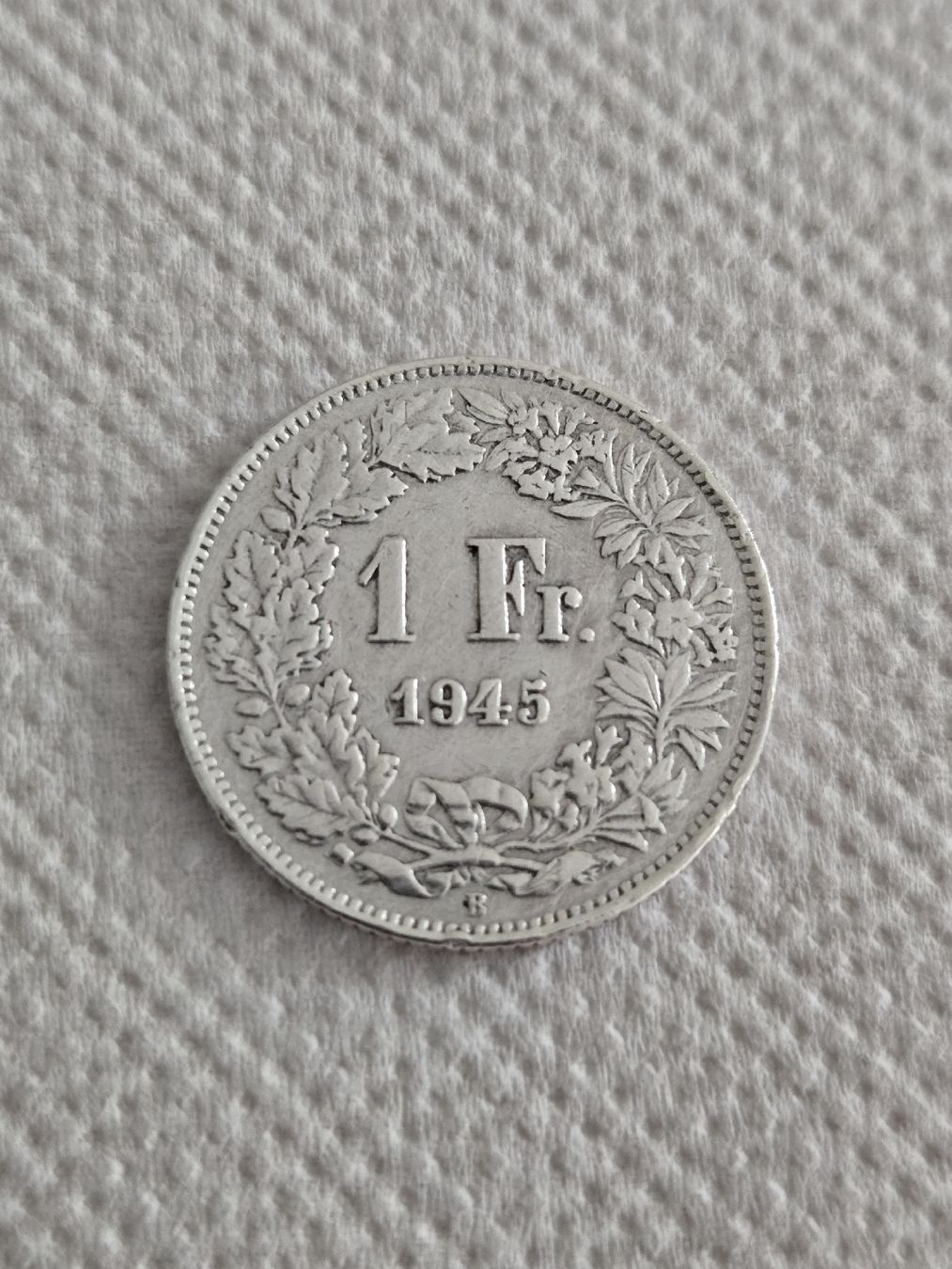 Toutes les monnaies: Piece 1 Franc Suisse 1945  – D'occasion à La Chaux-de-Fonds par tuoro25 1