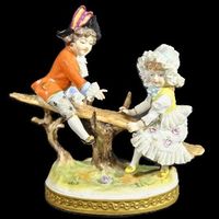 🎠 Zauberhafte Porzellanfigur „Spielende Kinder“ 🎠