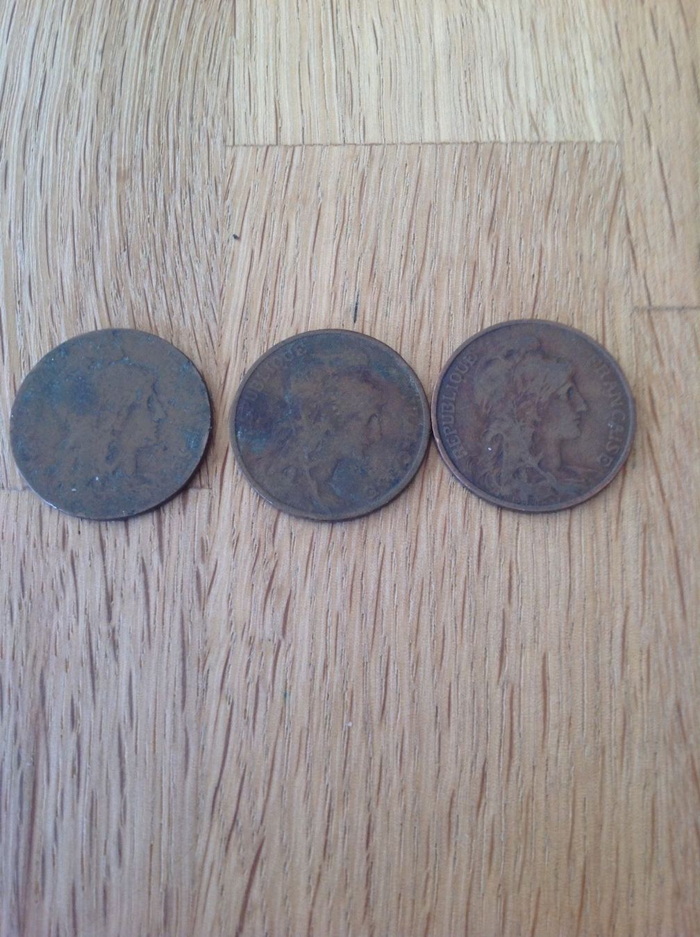 Alle Münzen: Trois piece de 5 centimes Française – Gebraucht aus Villars-sur-Glâne von Graca03 3