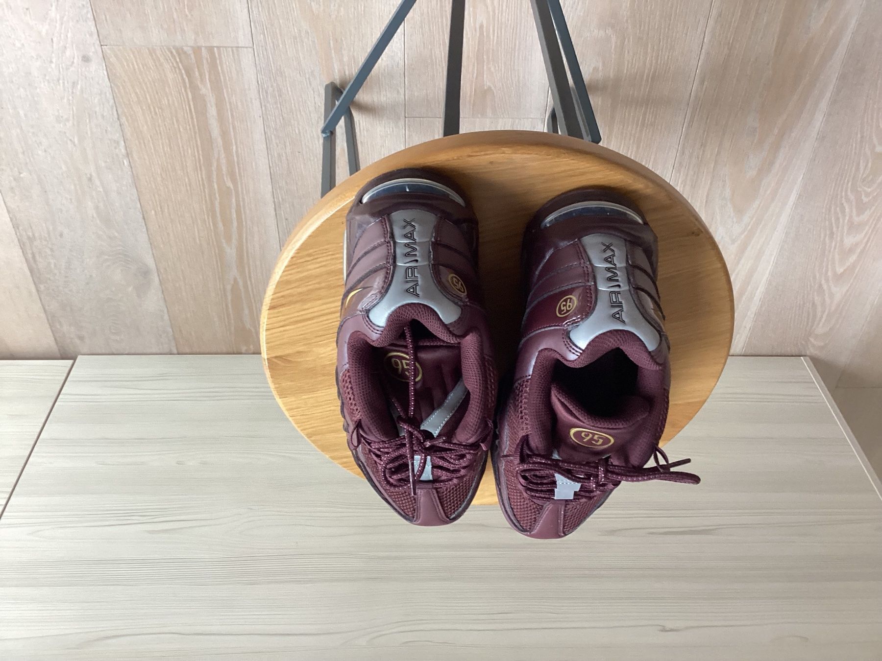 Nike Scarpe da uomo: Sneakers neuves – Nuovo e nell'imballaggio originale da Mont-la-Ville venduto da ad5_2xtg 1