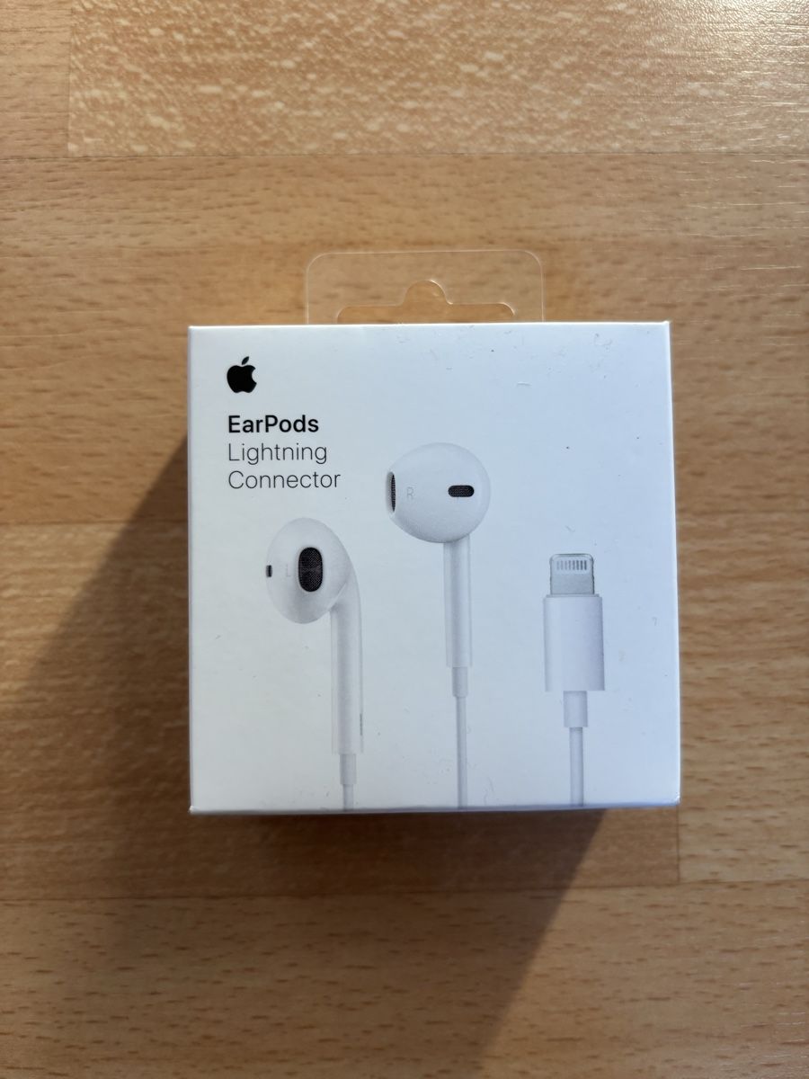 Apple Casques audio: Apple Lightning EarPods – D'occasion à Bern par wisemagpie 1