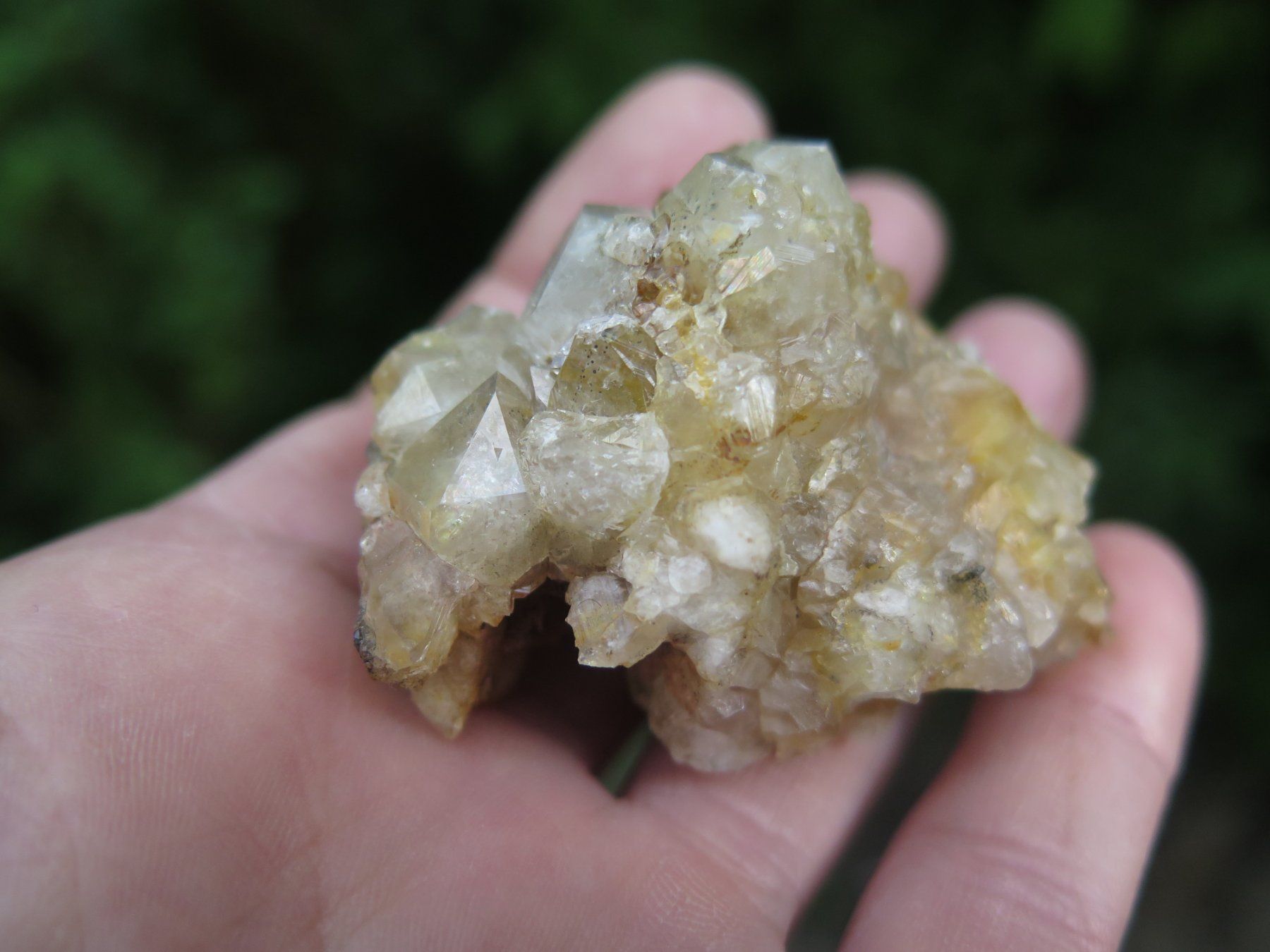 Minerali & Pietre curative: Quarz mit Doppelender von Sauerland – Usato da Schaffhausen venduto da Yamakana51L8736OQ8 4