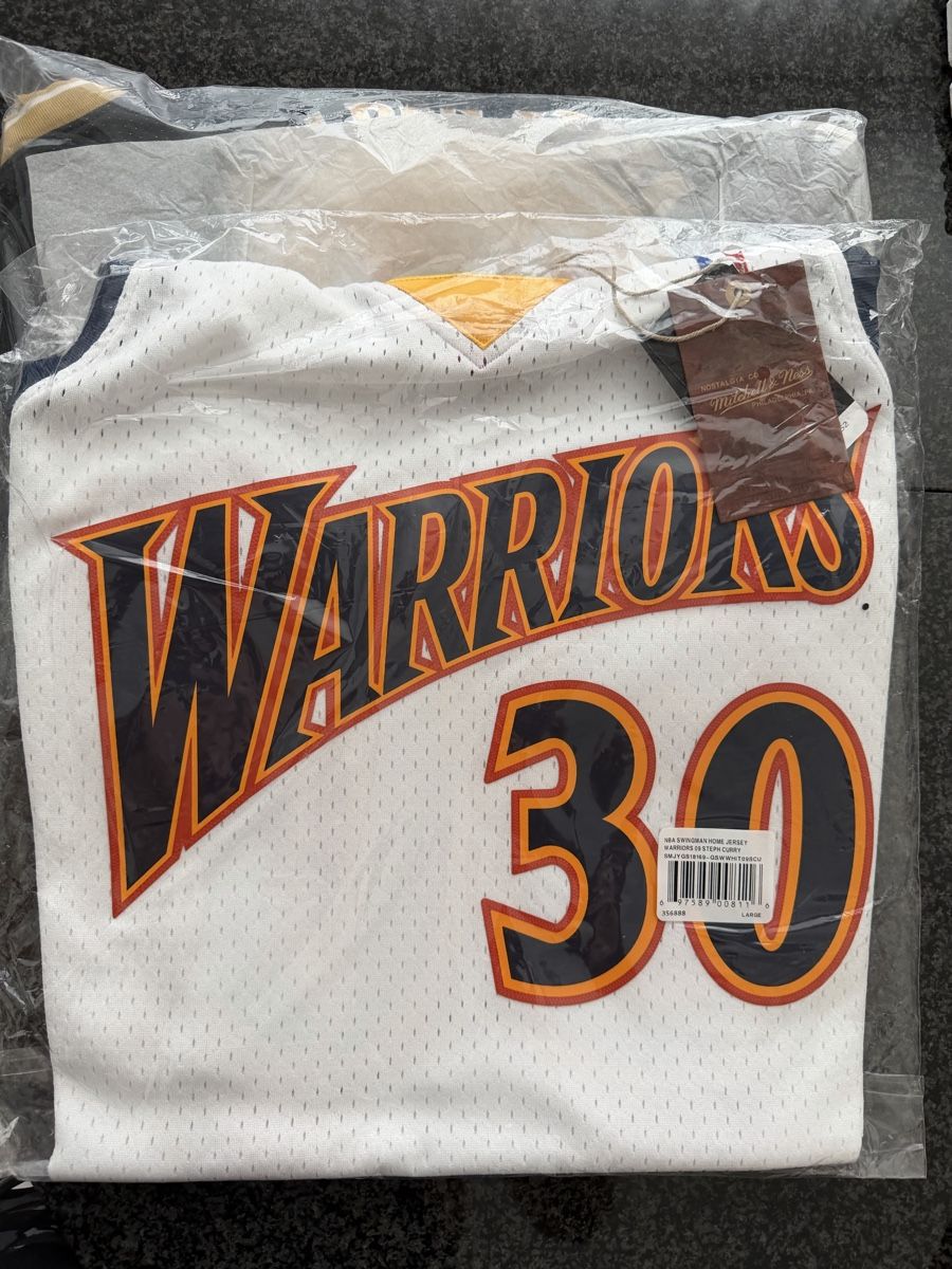 Leibchen & Hosen: NBA Trikot Stephen Curry  – Neu und originalverpackt aus Hellbühl von Remunchi 2