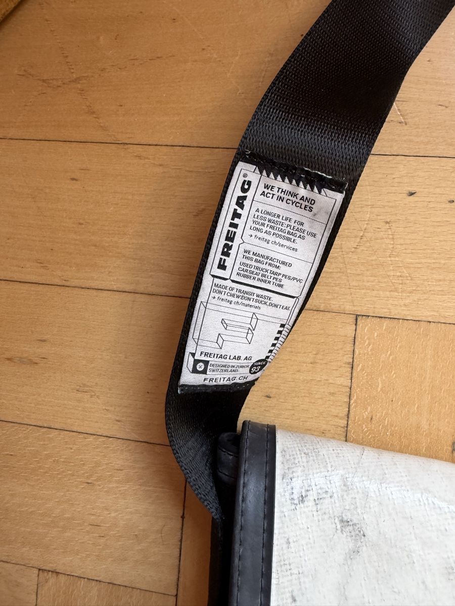 Freitag Sacs: Freitag F41 Hawaii Five-0 Tasche – D'occasion à Baden par jessicachrist 3
