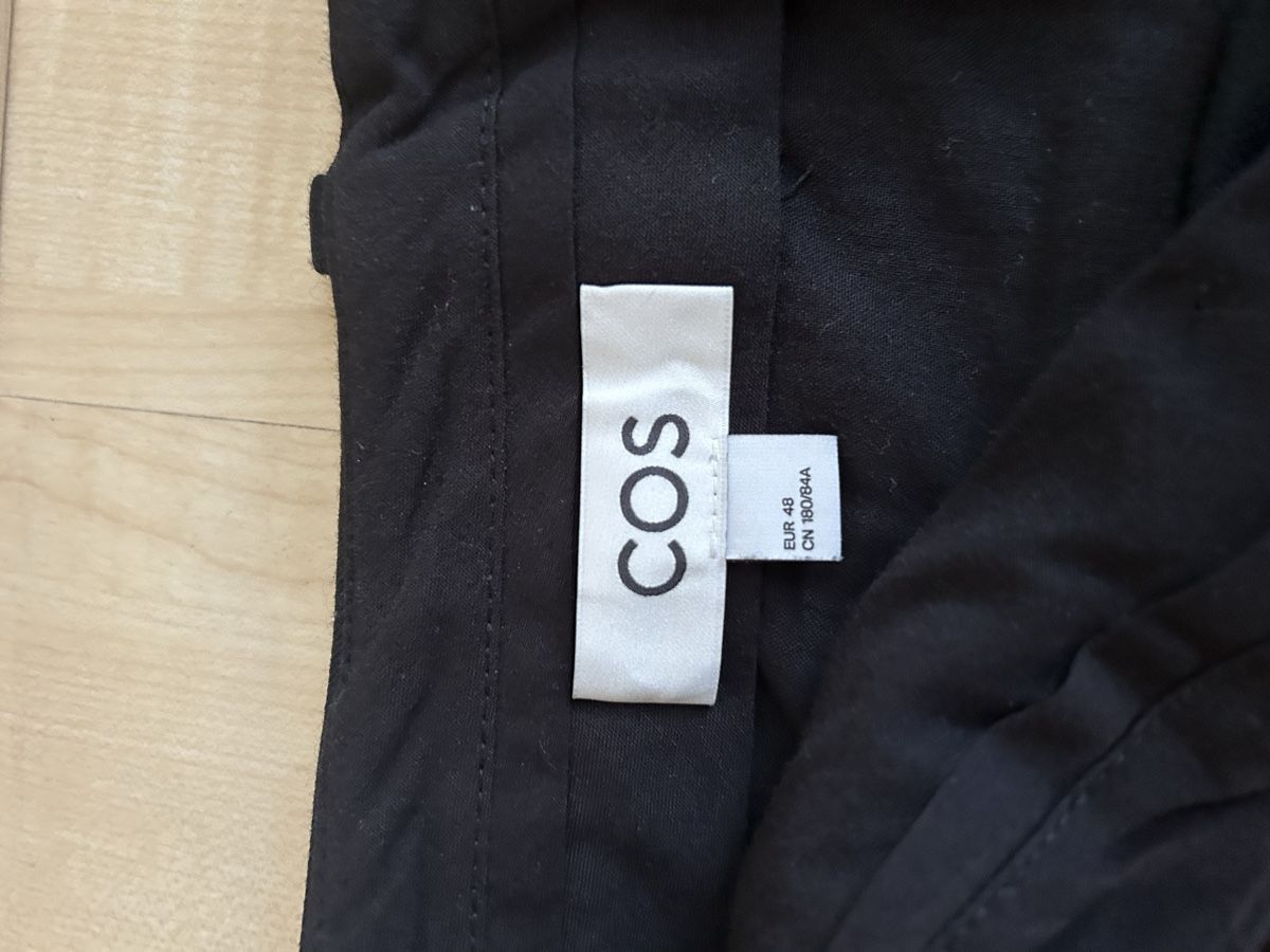 Cos Hosen: COS Anzughose – Neu (gemäss Beschreibung) aus Bubendorf von noa_ckq6 2
