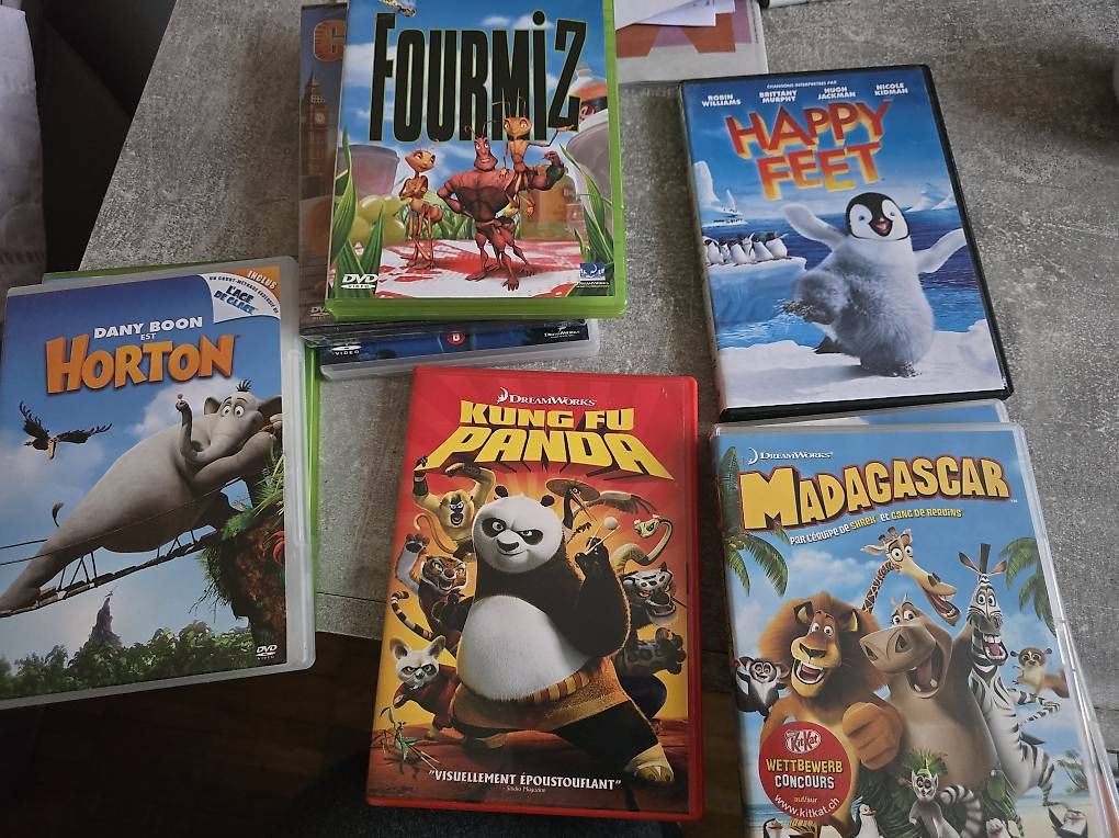 Alle DVDs: Lot de 8 DVD dessins animés  – Gebraucht aus Chavannes-Renens von Coco200 2