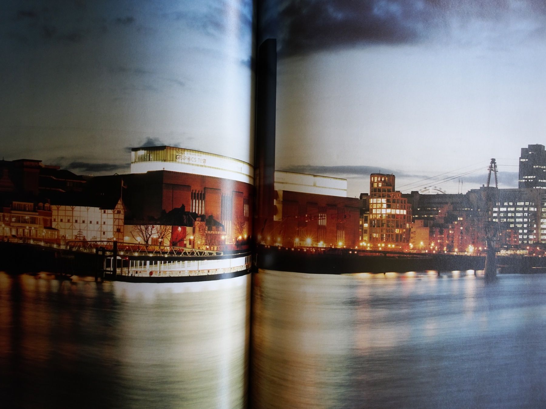 Libri: Tate Modern. Von Herzog & De Meuron - DU – Usato da Basel venduto da Kornblumen 5