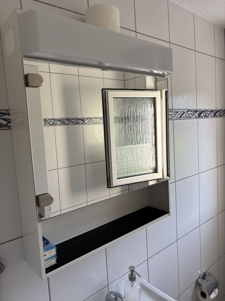 Spiegelschränke: Spigelschrank – Gebraucht aus wolhusen von Chapi4