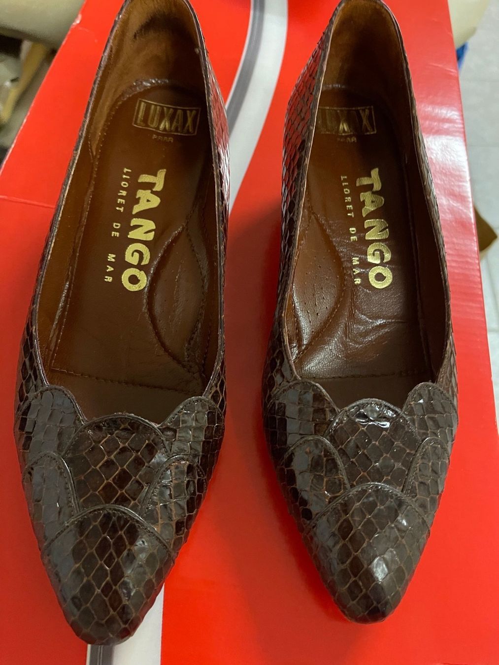 Scarpe da donna: Leder Schuhe – Usato da Adliswil venduto da JadrankaR