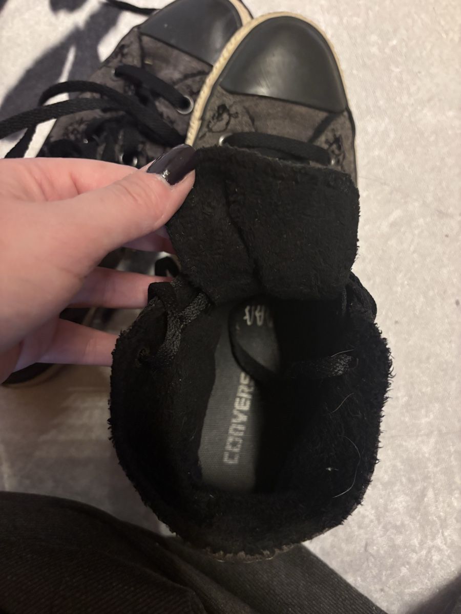 Converse Scarpe da uomo: Converses rembourrées – Usato da Saxon venduto da Mel_b224 1