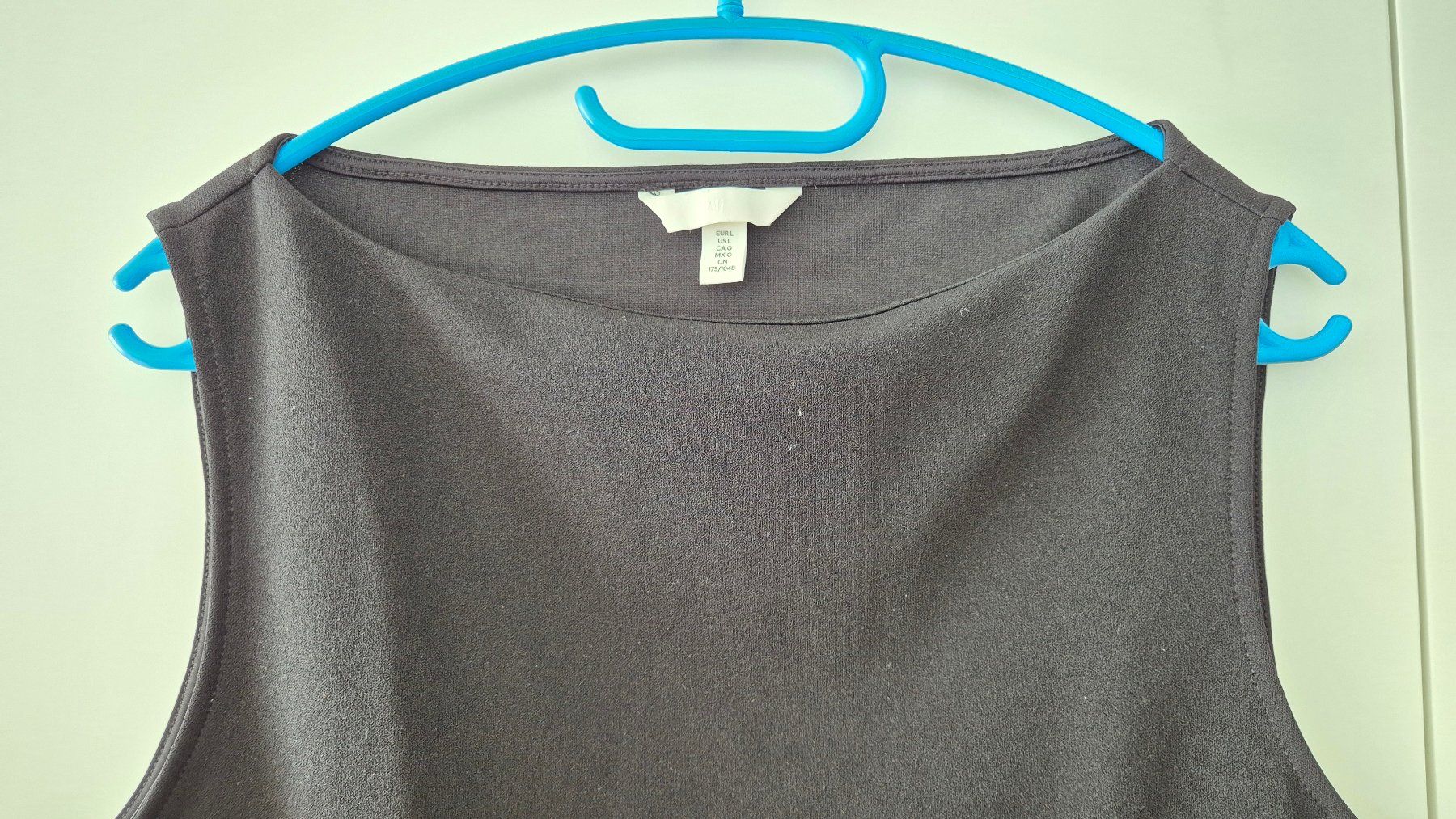 H&M Top: H&M Top, schwarz, L – Nuovo (secondo la descrizione) da Münchenstein venduto da Trinity 1