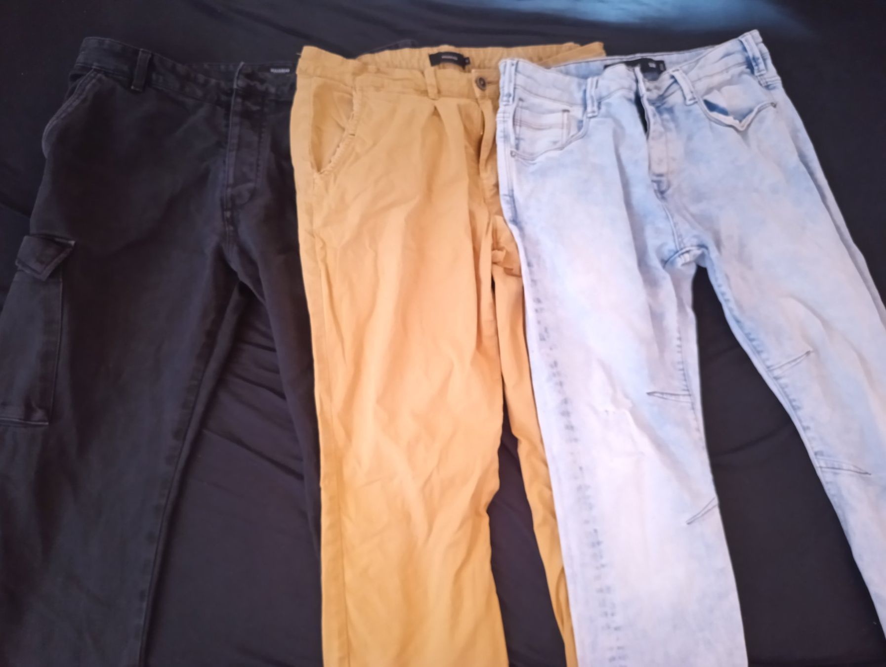 Kleiderpakete: Lot de 12 jeans et 6 pantalons secondhand – Gebraucht aus St imier von Rieju23 4