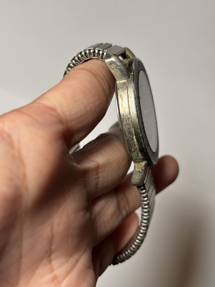 Orologi: Vintage Watch – Difettoso da Confignon venduto da Second_Hand_Ch 2