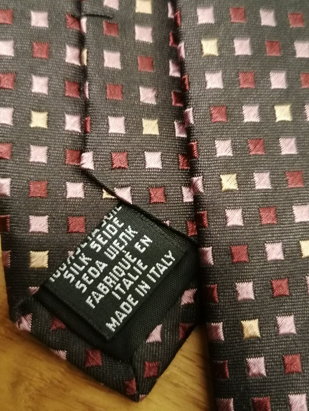 Hugo Boss Krawatten: HUGO BOSS Krawatte 100% Seide - Nr. 186 – Gebraucht aus Basel von vintagecollector 3