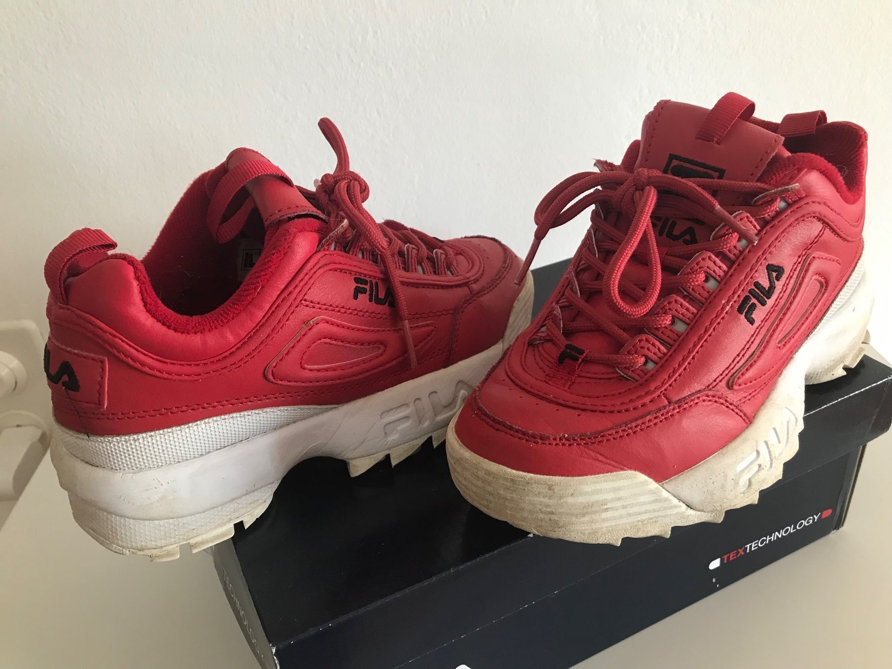 Fila Scarpe per ragazze: FILA Distruptor Leder Sneaker, Gr.35 1/2 – Usato da Vezia venduto da luce2011 2