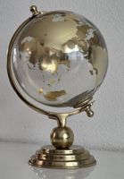 Goldener Globus aus Glas, Dekoration für Weltentdecker!