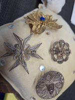 4 antike Filigran Broschen Silber