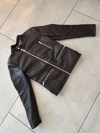 Lederjacke von Zara Grösse.S in Top Zustand