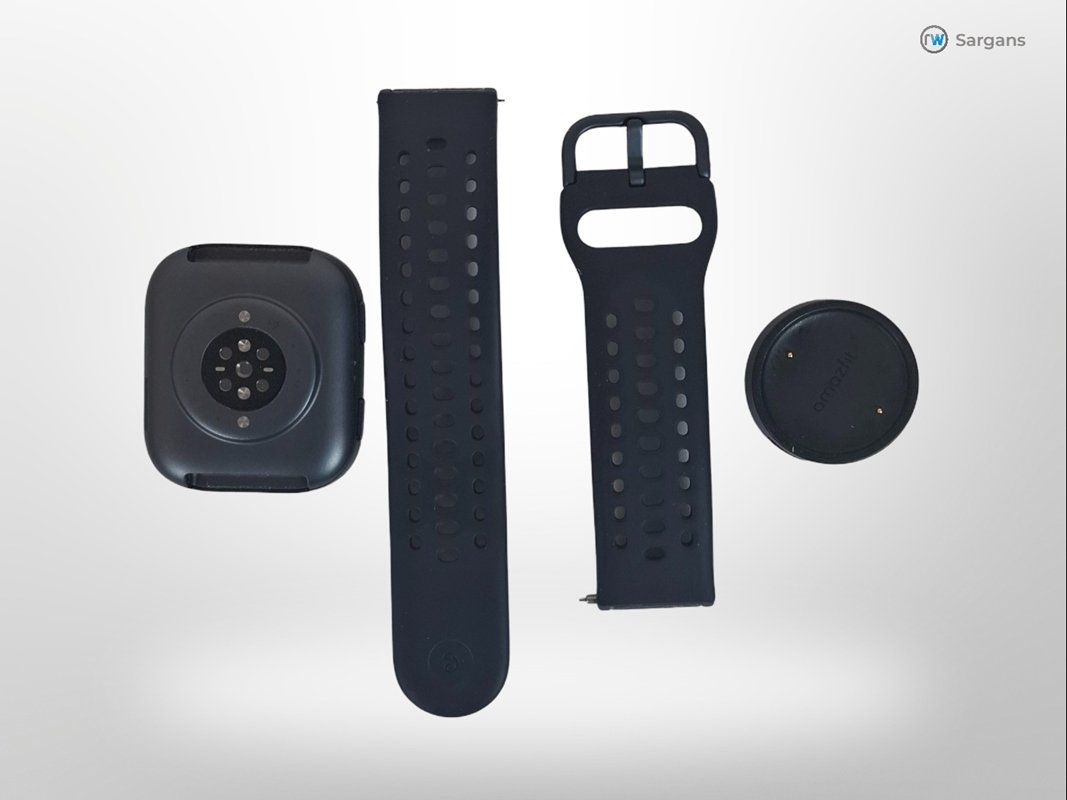 Amazfit Smartwatch: AMAZFIT Bip6 Smartwatch – Nuovo (secondo la descrizione) da Sargans venduto da Restwert_Sargans 1