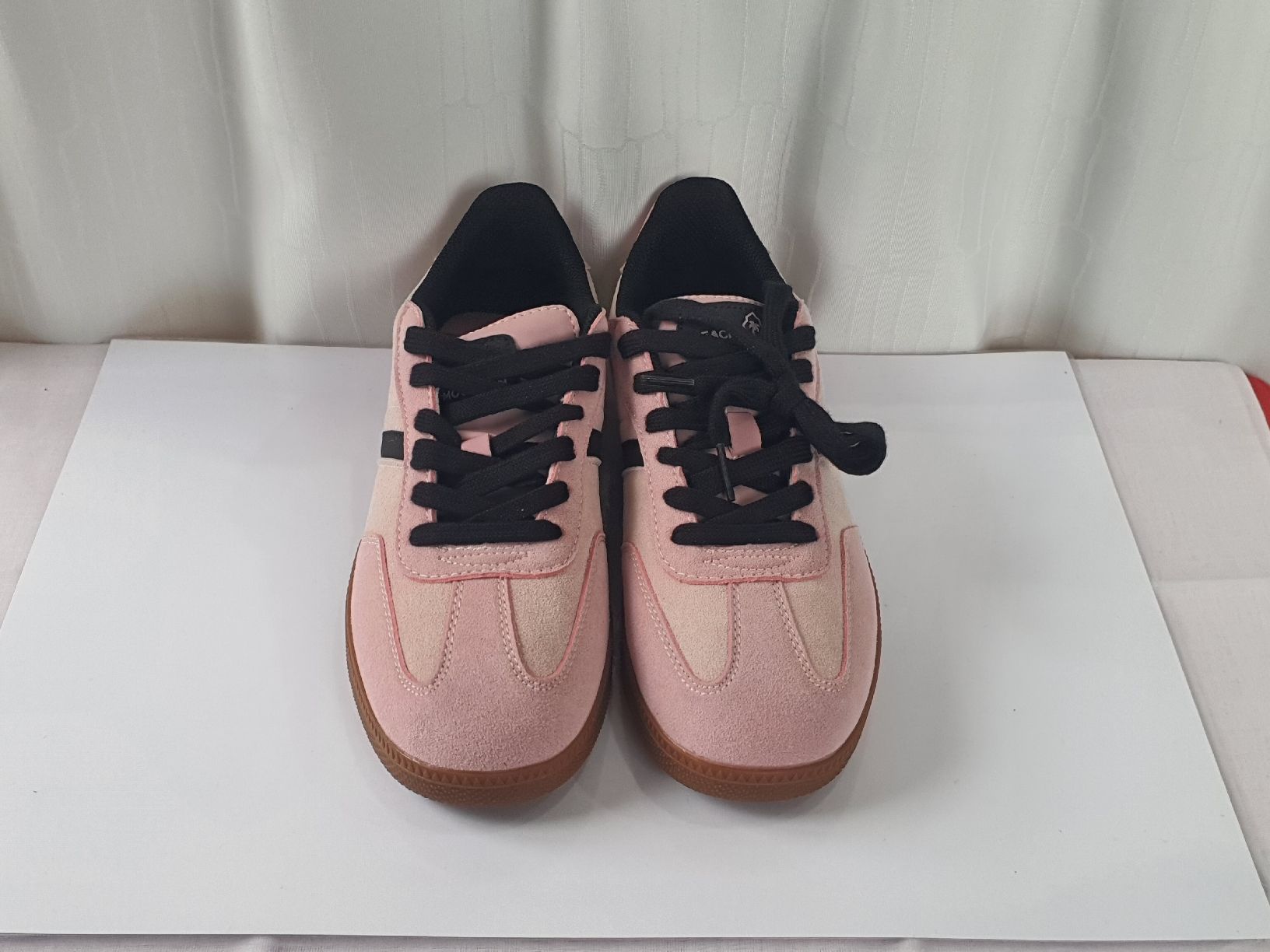 Scarpe per ragazze: Beach Mountain Sneaker Gr. 36, Neu – Nuovo e nell'imballaggio originale da Nürensdorf venduto da sal_g2bz 2